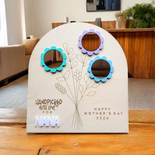 Mother's Day Photo Frame Sign